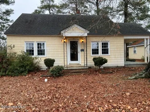 MLS: 100489823