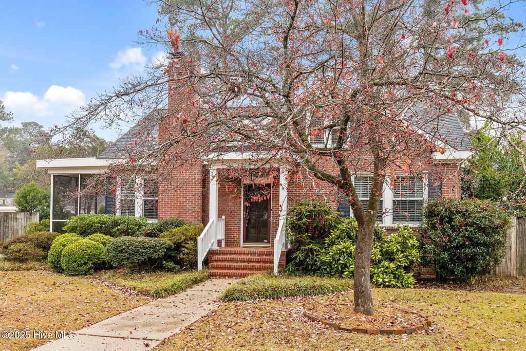 Photo of 2406 E 4th Street, Greenville, NC 27858 (MLS # 100539402)