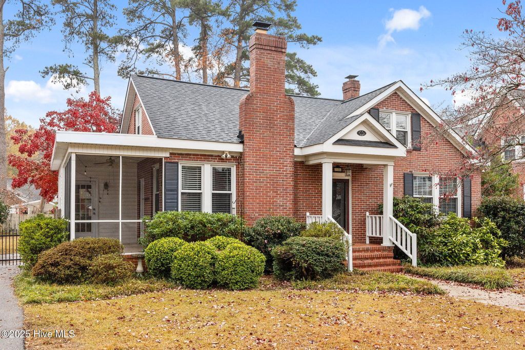 Photo of 2406 E 4th Street, Greenville, NC 27858 (MLS # 100539402)