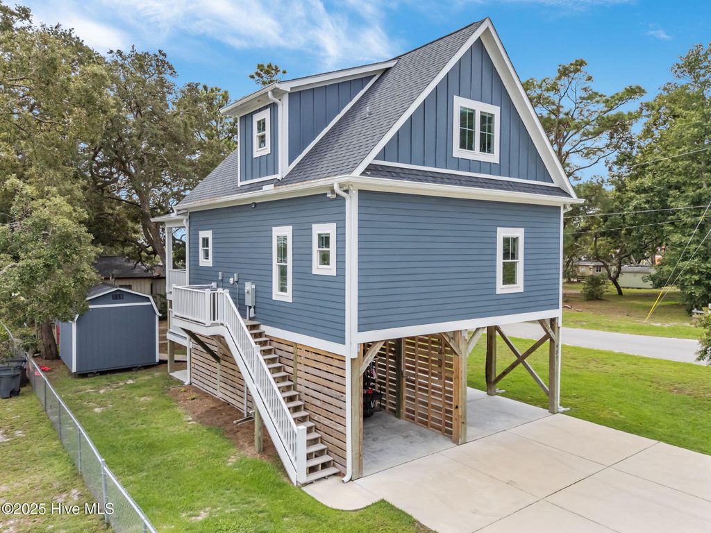 Photo of 681 Forest Drive SE, Bolivia, NC 28422 (MLS # 100528104)