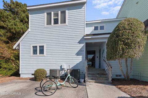 A home in Pine Knoll Shores