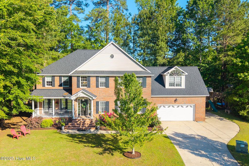 Photo of 1005 Cambridge Court, Trent Woods, NC 28562 (MLS # 100506501)