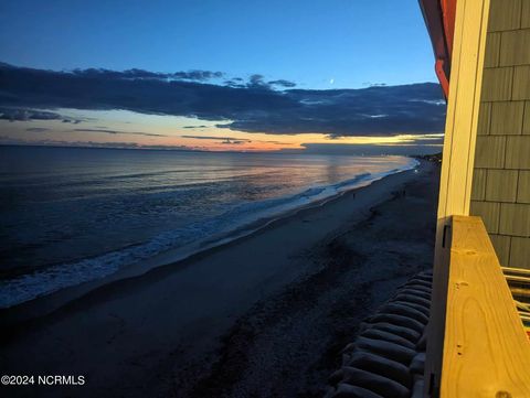 A home in North Topsail Beach