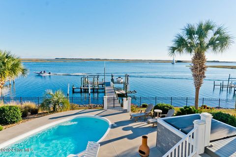 A home in Swansboro