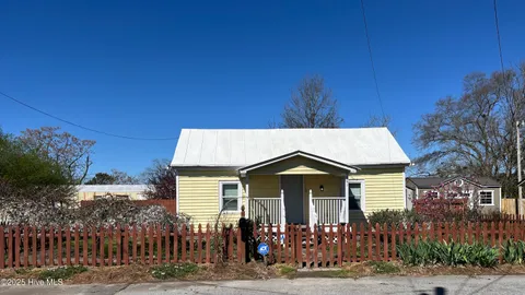 MLS: 100495111