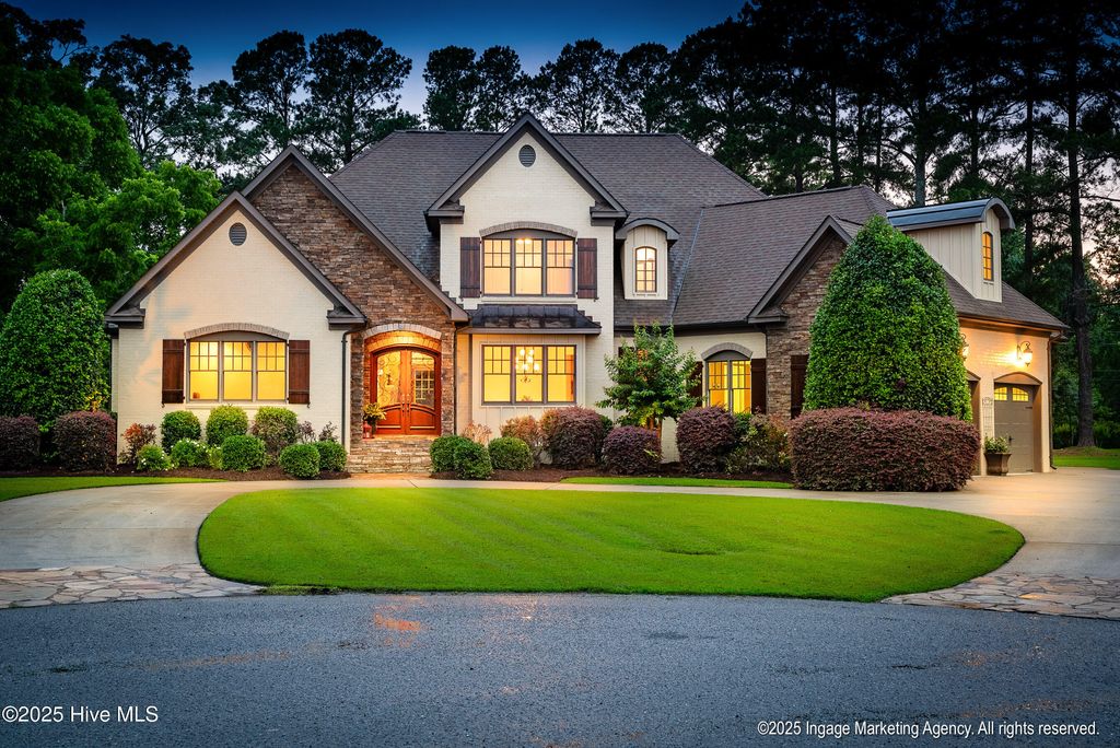 Photo of 2900 Groveland Drive, Greenville, NC 27858 (MLS # 100512648)
