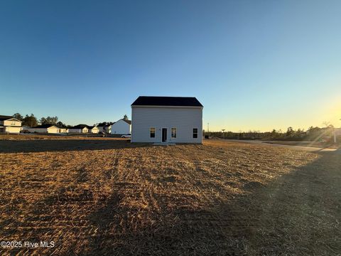 A home in Hope Mills