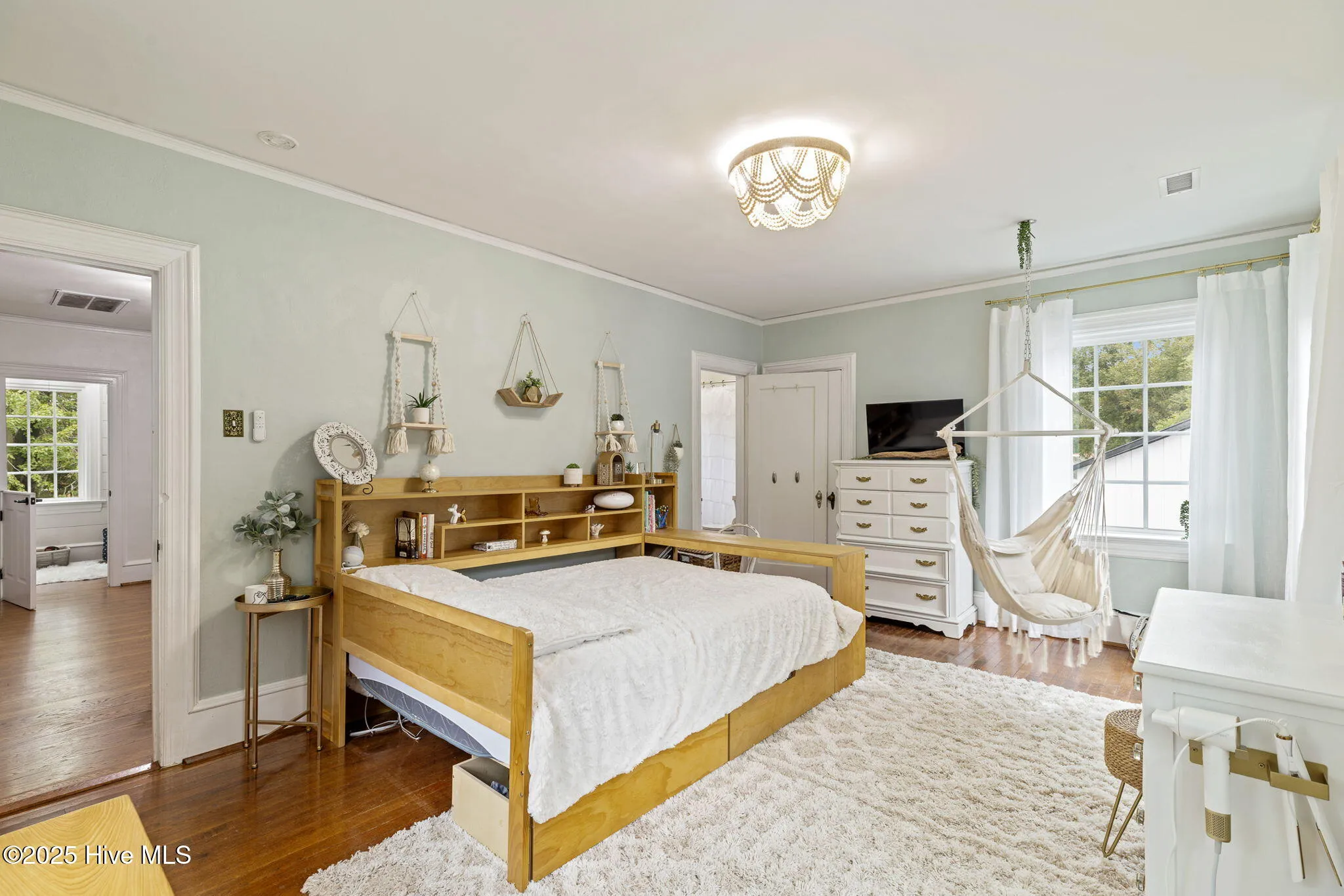 Wilmington, North Carolina 28401, United States, 3 Bedrooms Bedrooms, ,3 BathroomsBathrooms,Residential,Active,220044