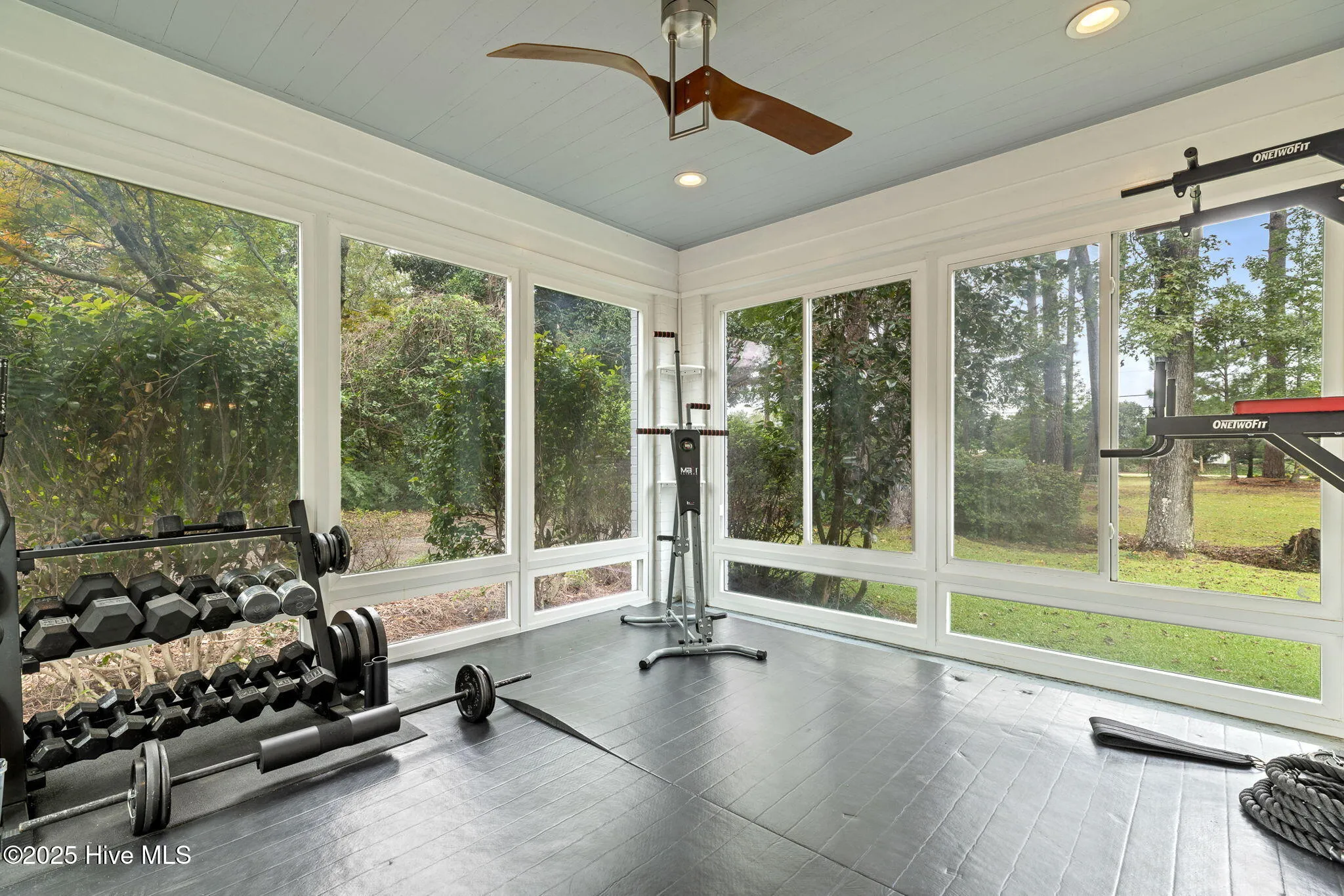 Wilmington, North Carolina 28401, United States, 3 Bedrooms Bedrooms, ,3 BathroomsBathrooms,Residential,Active,220044