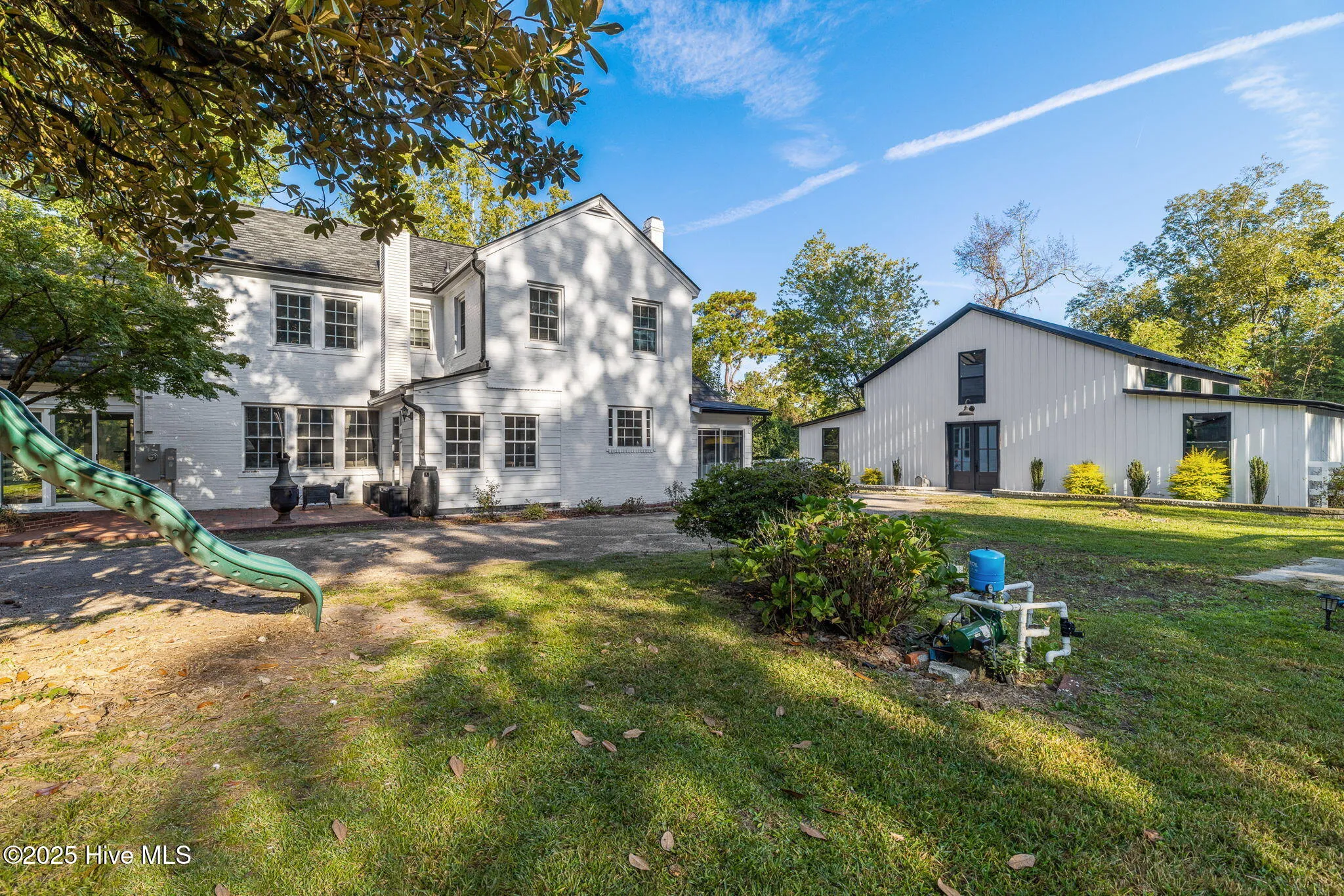 Wilmington, North Carolina 28401, United States, 3 Bedrooms Bedrooms, ,3 BathroomsBathrooms,Residential,Active,220044