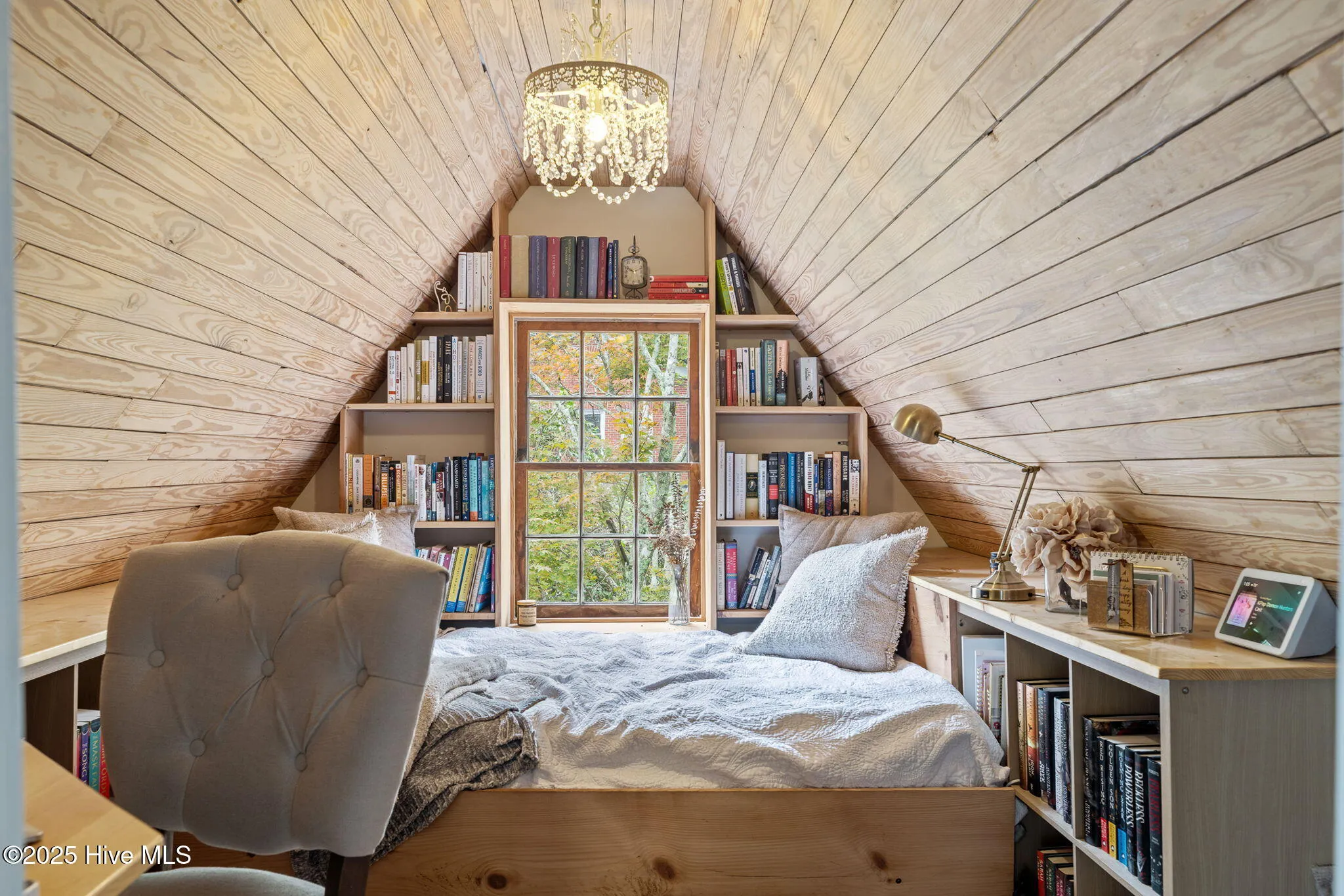 Wilmington, North Carolina 28401, United States, 3 Bedrooms Bedrooms, ,3 BathroomsBathrooms,Residential,Active,220044