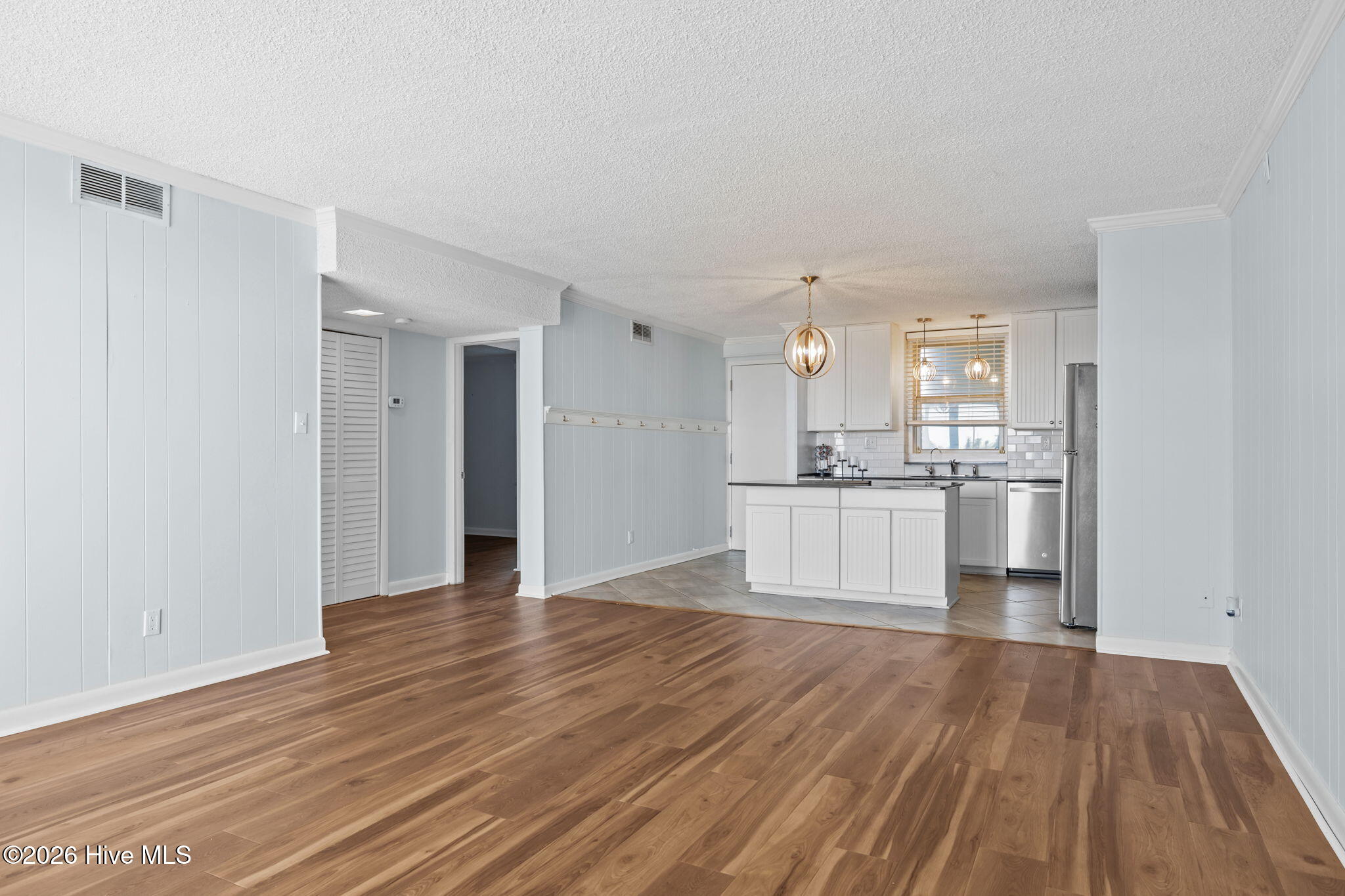 2305 W Ft Macon Road 107