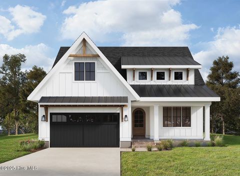 A home in Holly Ridge