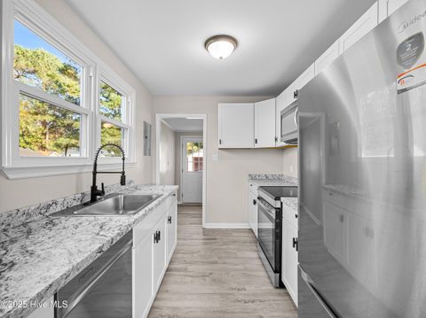 Tiny photo for 402 New River Drive, Jacksonville, NC 28540 (MLS # 100543298)