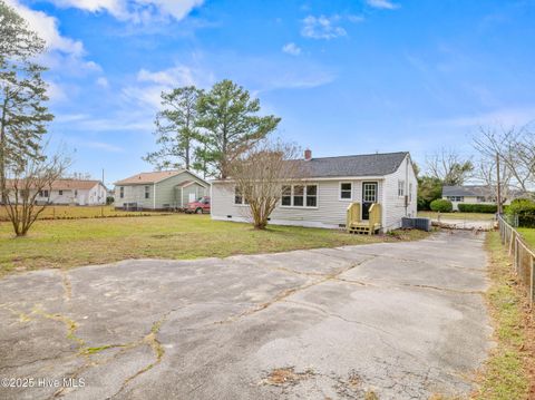 Tiny photo for 402 New River Drive, Jacksonville, NC 28540 (MLS # 100543298)