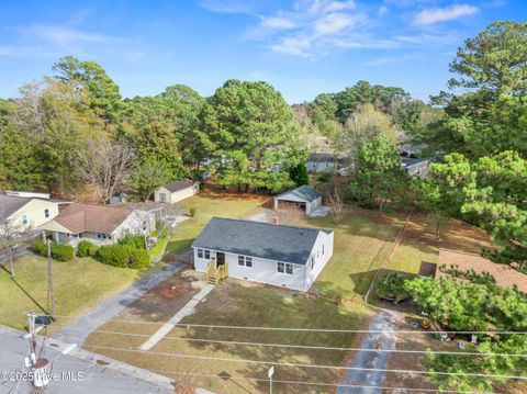 Tiny photo for 402 New River Drive, Jacksonville, NC 28540 (MLS # 100543298)