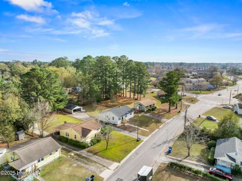 Tiny photo for 402 New River Drive, Jacksonville, NC 28540 (MLS # 100543298)