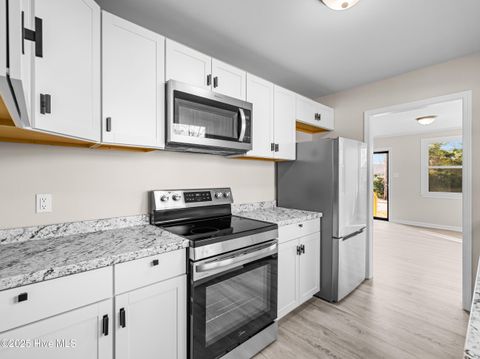 Tiny photo for 402 New River Drive, Jacksonville, NC 28540 (MLS # 100543298)