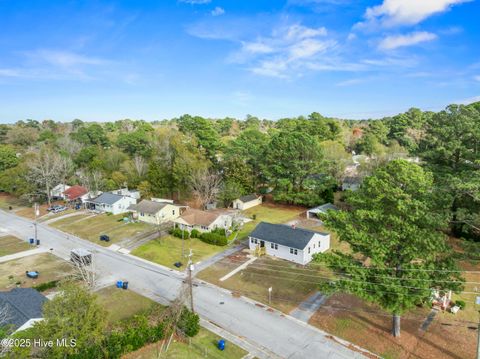 Tiny photo for 402 New River Drive, Jacksonville, NC 28540 (MLS # 100543298)