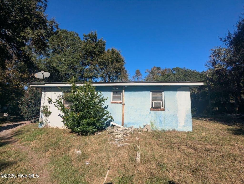 Photo of 813 Pine Valley Drive, Leland, NC 28451 (MLS # 100538261)