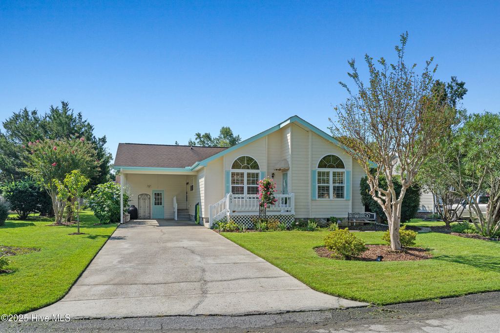 Photo of 463 Saltaire Drive SW, Calabash, NC 28467 (MLS # 100523890)