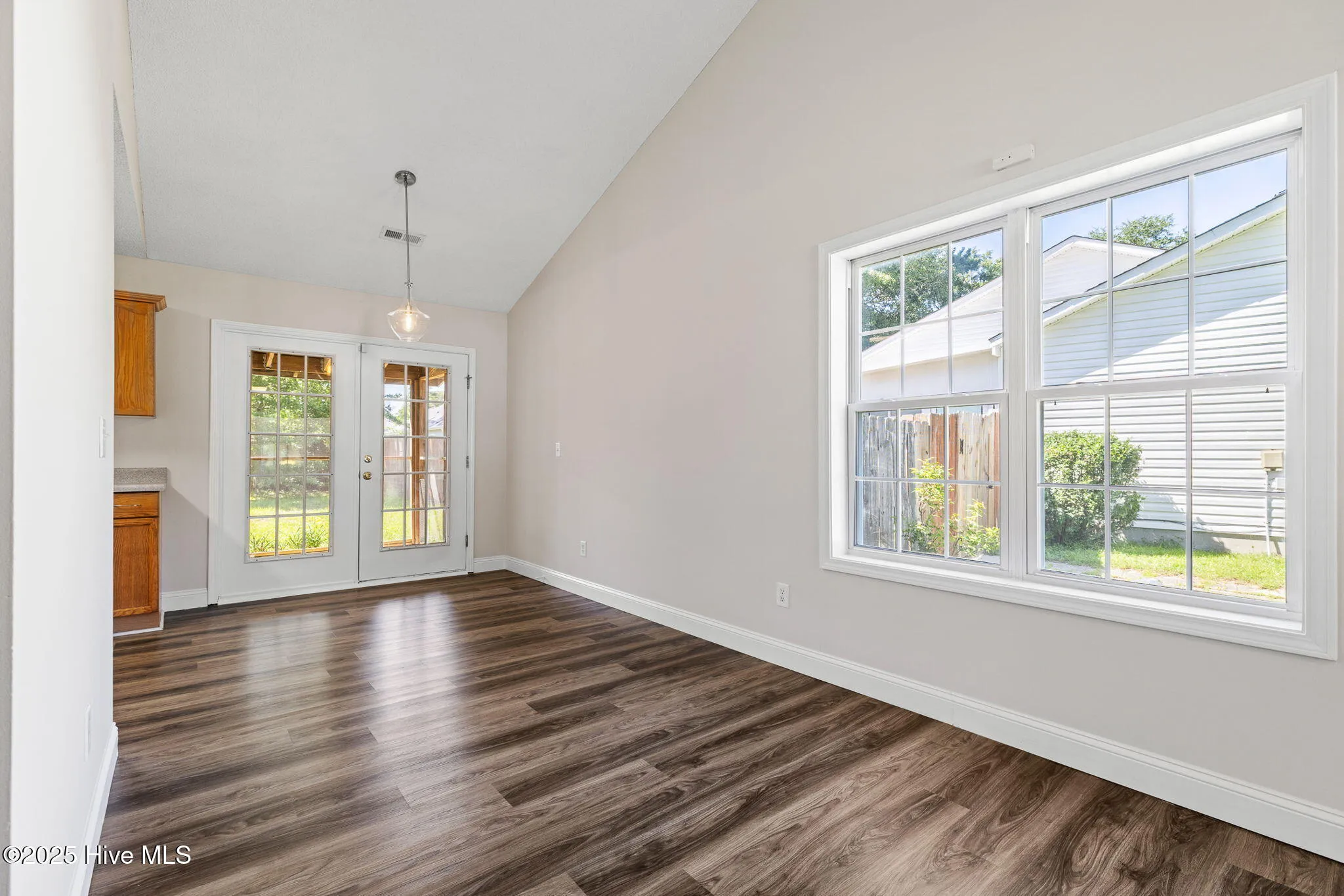 Leland, North Carolina 28451, United States, 3 Bedrooms Bedrooms, ,2 BathroomsBathrooms,Residential,Active,136600