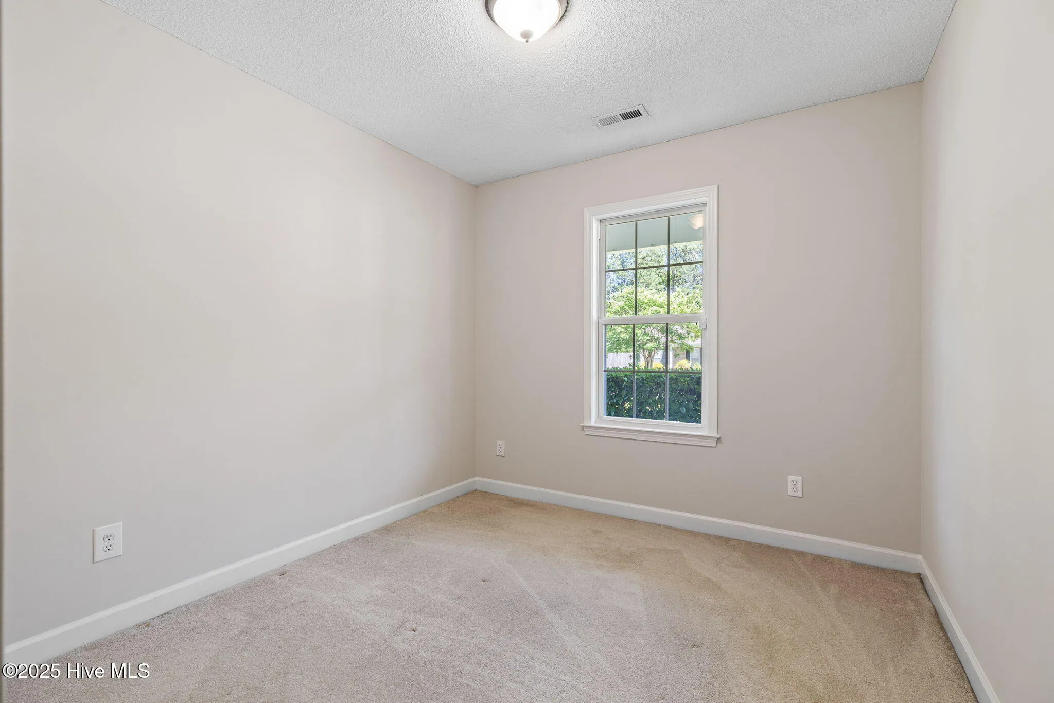 Leland, North Carolina 28451, United States, 3 Bedrooms Bedrooms, ,2 BathroomsBathrooms,Residential,Active,136600