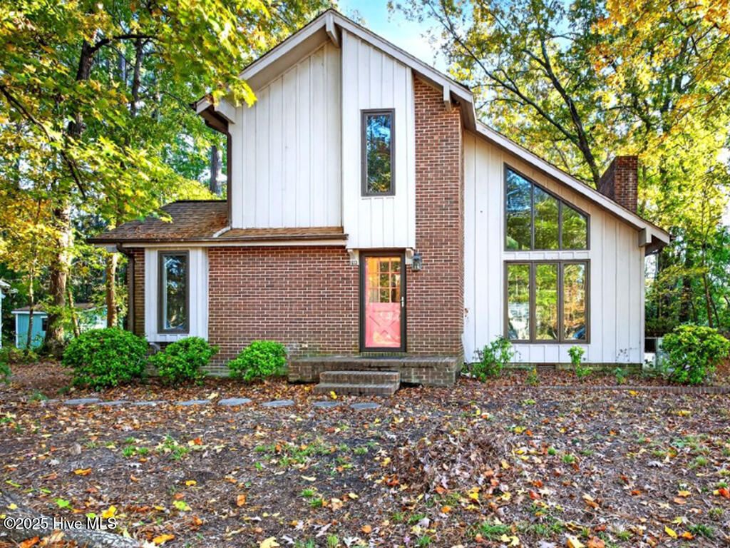 Photo of 100 Pineview Drive, Oriental, NC 28571 (MLS # 100540726)