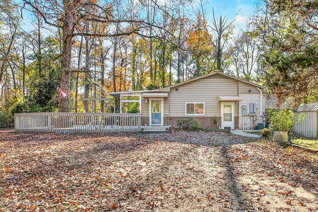 Photo of 2900 Brices Creek Road, New Bern, NC 28562 (MLS # 100543005)