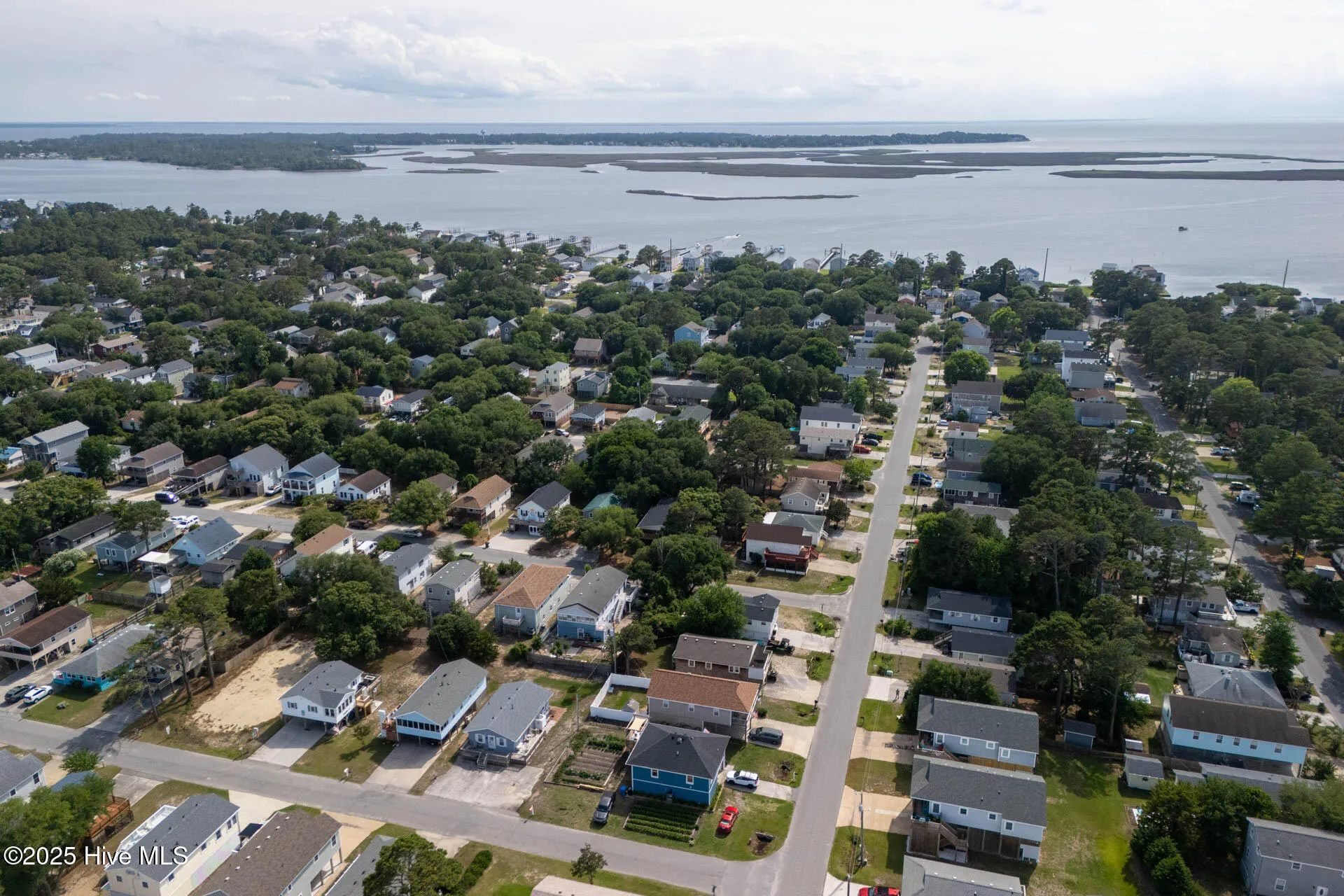 Kill Devil Hills, North Carolina 27948, United States, 4 Bedrooms Bedrooms, ,3 BathroomsBathrooms,Residential,Active,141116