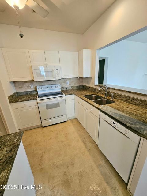 Tiny photo for 4525 Sagedale Drive #Unit 204, Wilmington, NC 28405 (MLS # 100536012)