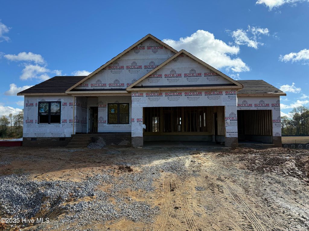 Photo of 88 Tee Drive, Selma, NC 27576 (MLS # 100538950)