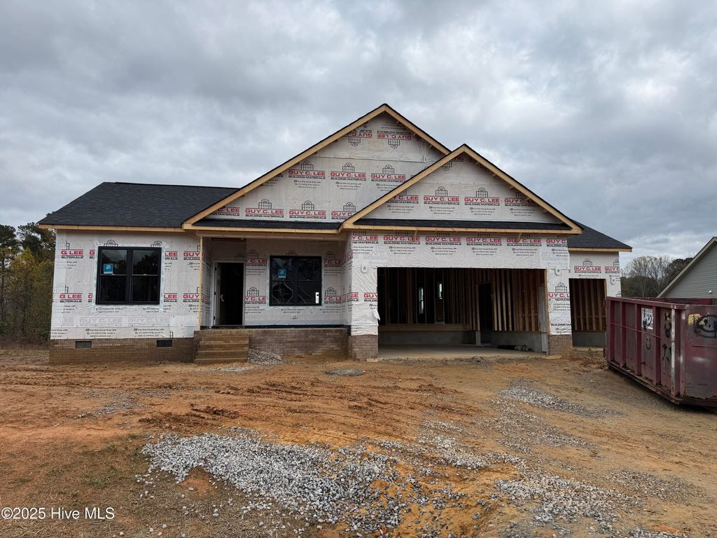 Photo of 88 Tee Drive, Selma, NC 27576 (MLS # 100538950)