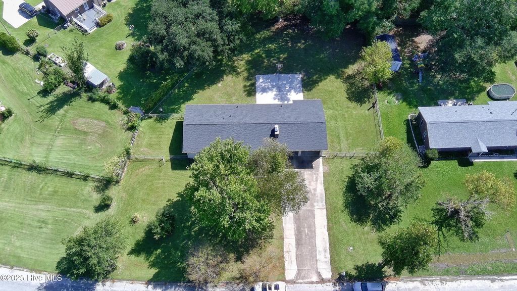 Photo of 115 Vera Court, Jacksonville, NC 28540 (MLS # 100534874)