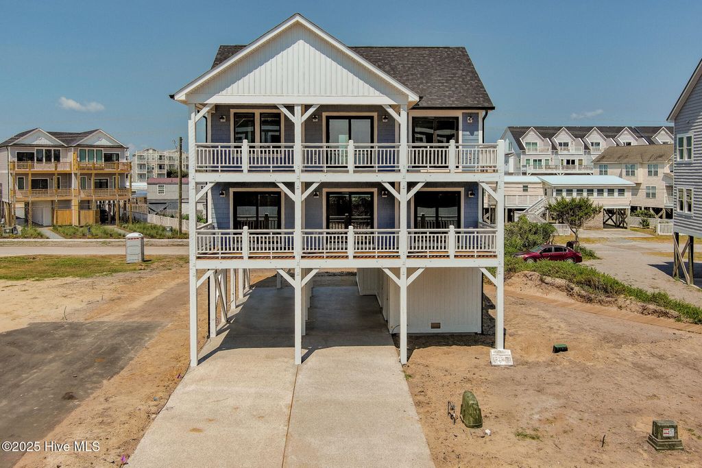 Photo of 739 Duneridge Court, Surf City, NC 28445 (MLS # 100517147)