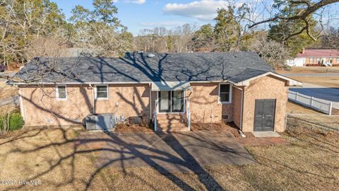 A home in Kinston