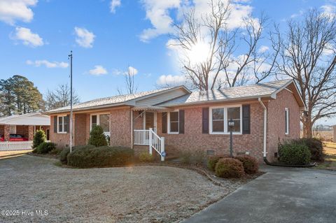 A home in Kinston