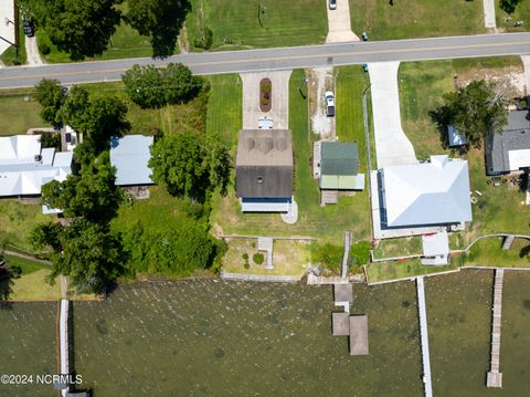 A home in Sneads Ferry