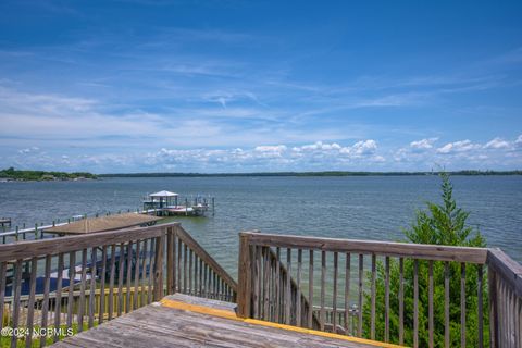 A home in Sneads Ferry