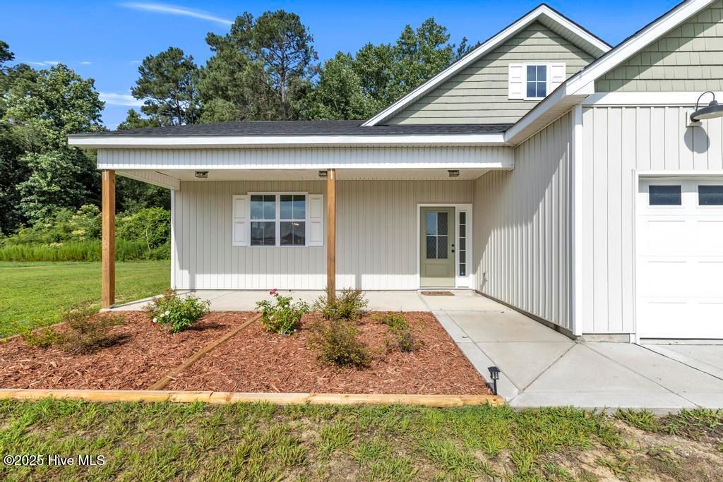 Photo of 840 Bright Leaf Road, Kinston, NC 28504 (MLS # 100522339)