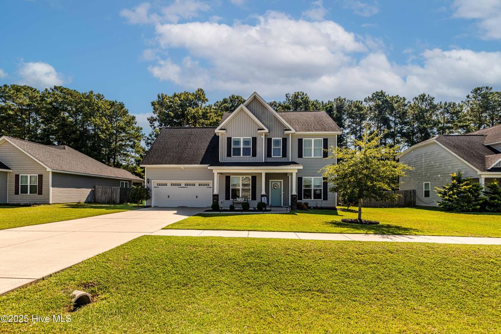 Photo of 207 Dairyfarm Road, Jacksonville, NC 28546 (MLS # 100532871)