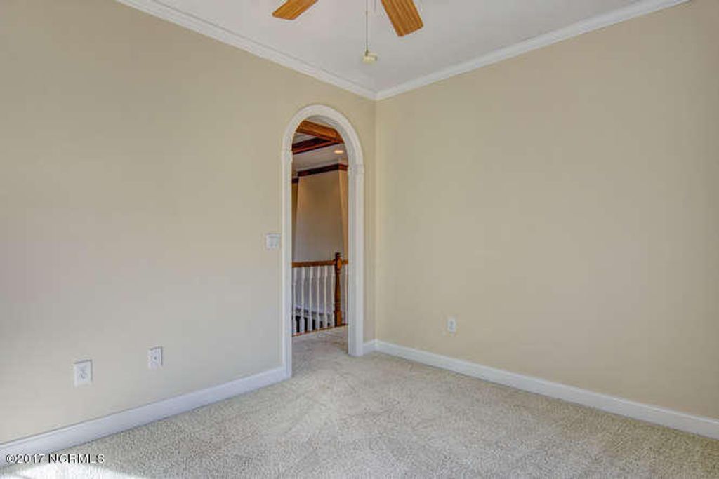 listing image 30