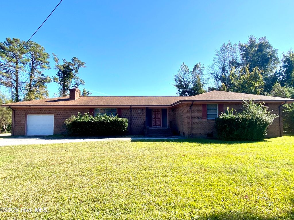 Photo of 20808 Us Highway 17, Hampstead, NC 28443 (MLS # 100541466)