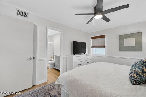 Tiny photo for 16 Raeford Street, Ocean Isle Beach, NC 28469 (MLS # 100538670)