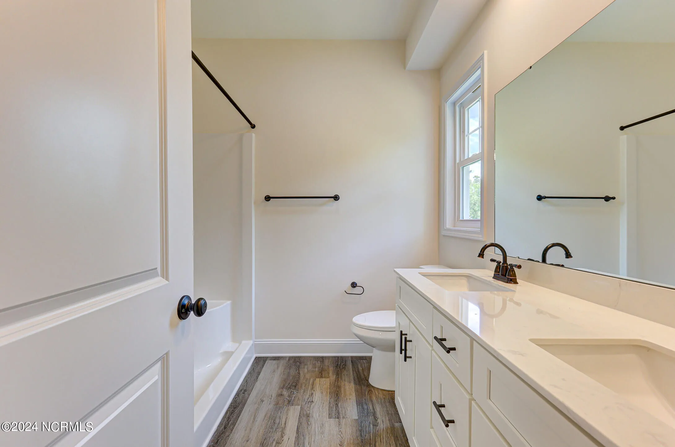 Bolivia, North Carolina 28422, United States, 3 Bedrooms Bedrooms, ,3 BathroomsBathrooms,Residential,Active,40736