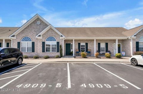 Photo of 4909 Dreamweaver Court #Unit 5, Southport, NC 28461 (MLS # 100525970)