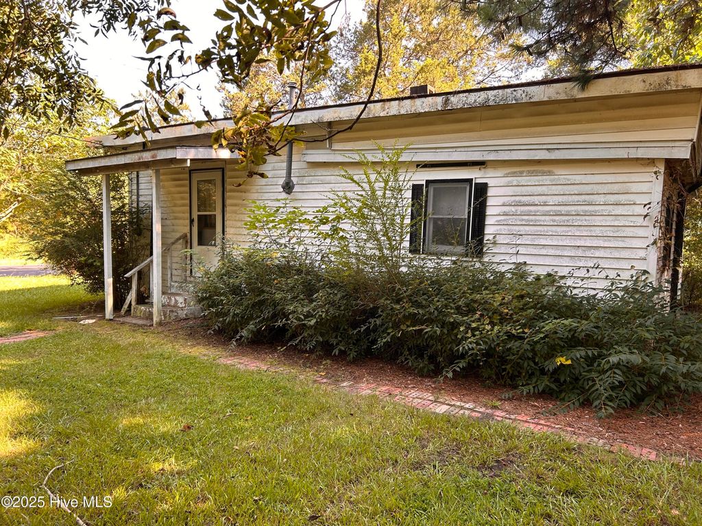 Photo of 8833 Town Creek Road, Rocky Mount, NC 27803 (MLS # 100536041)
