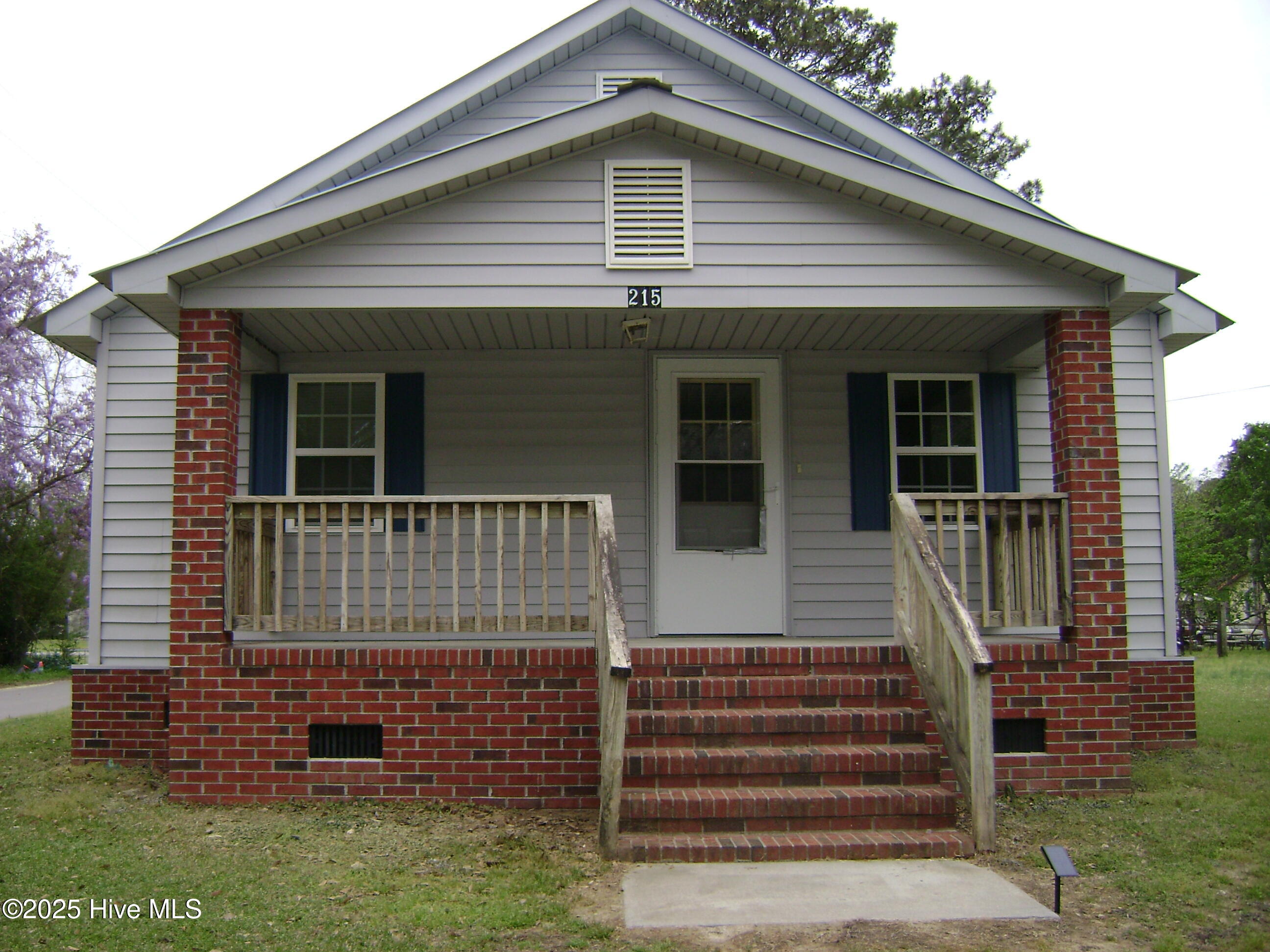 Listing image 4
