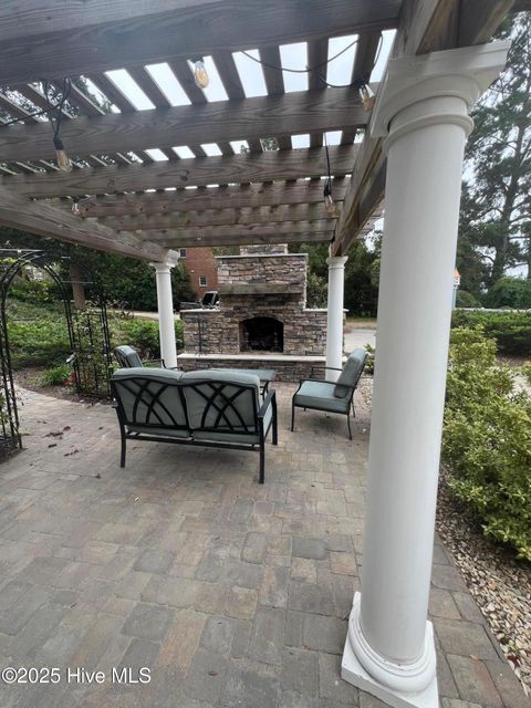 Tiny photo for 603 W Main Street, Washington, NC 27889 (MLS # 100530242)