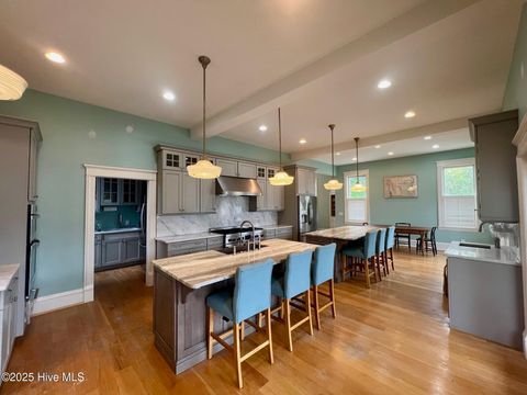 Tiny photo for 603 W Main Street, Washington, NC 27889 (MLS # 100530242)